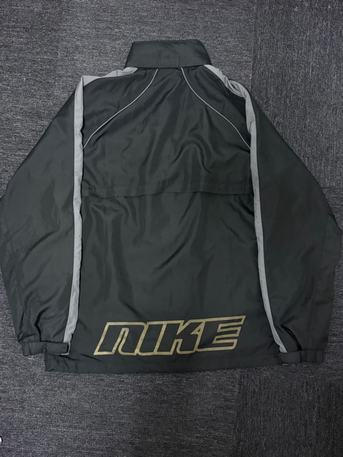 나이키 올드스쿨 블랙 바람막이 상품이미지2