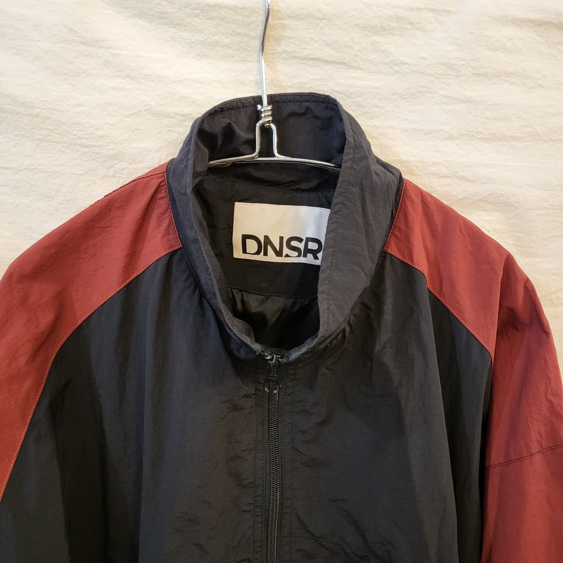DNSR 블랙/레드 바람막이 트랙 집업자켓 상품이미지2