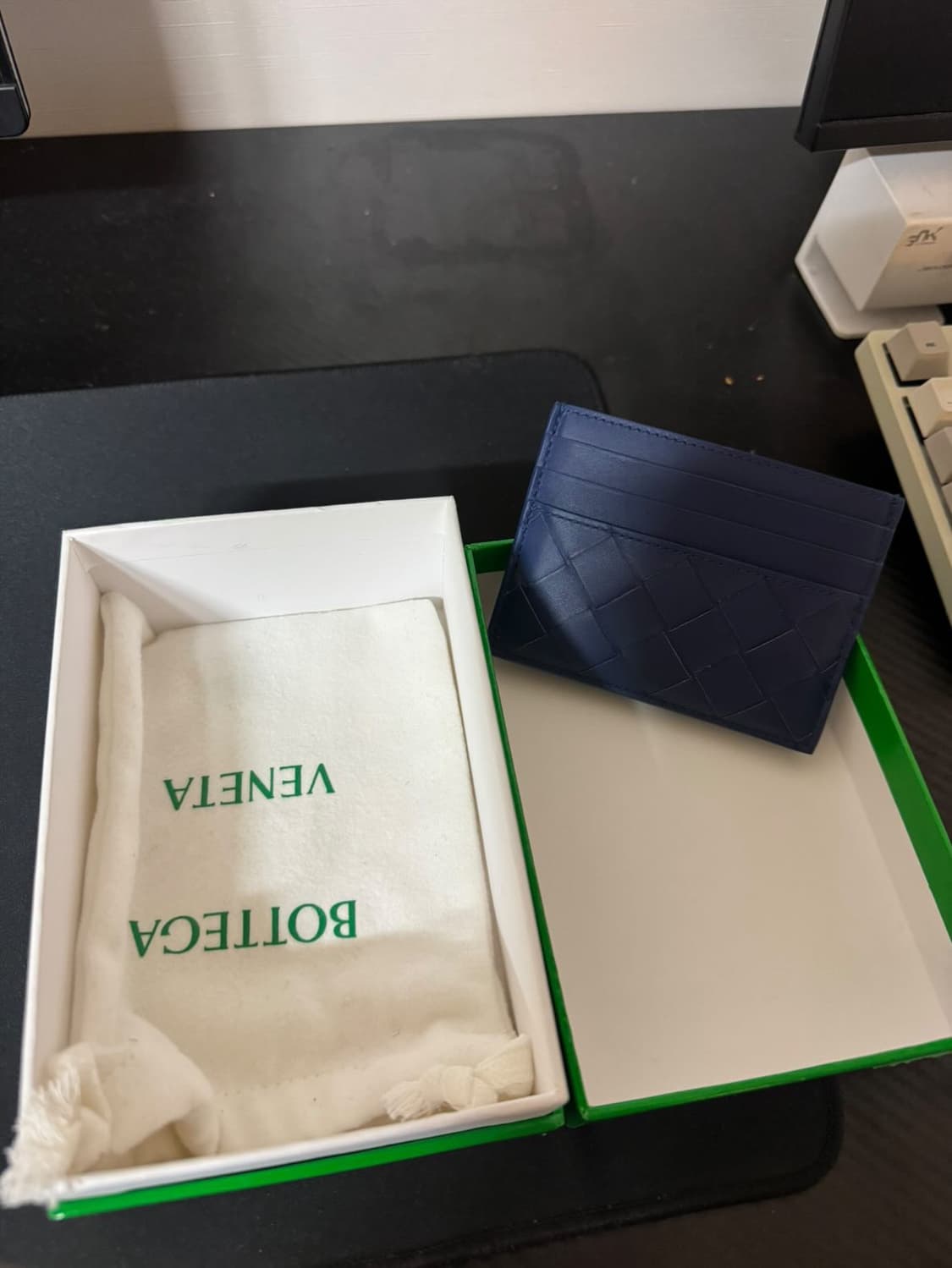 보테가 베네타 카드지갑 크루즈 상품이미지1