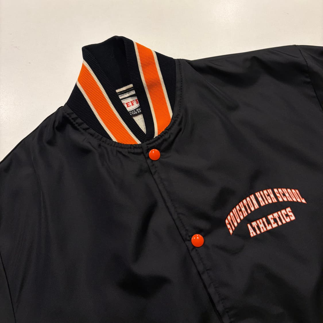 [M] NEFF 네프 블랙 스타디움 점퍼 오렌지 포인트 D828 상품이미지3