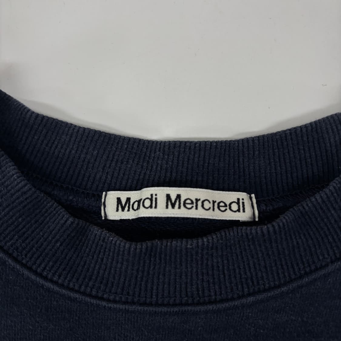 마르디 메크르디 맨투맨 상품이미지6