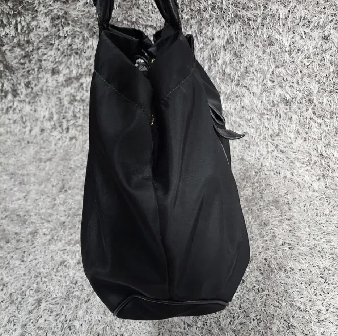 페라가모 나일론 빅숄더백 상품이미지3