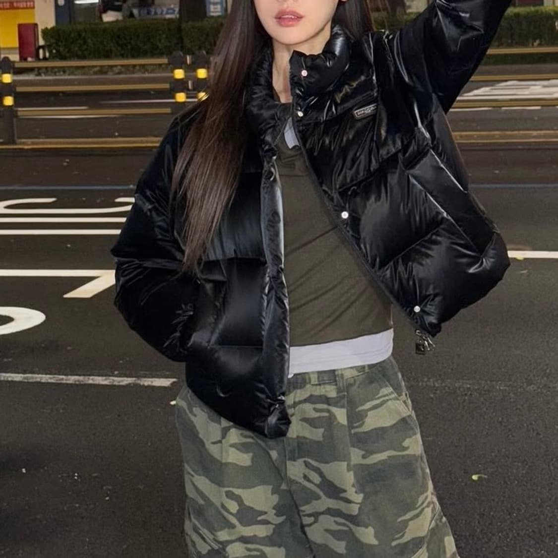 디아도라 브라이트 블랙 덕다운 패딩 상품이미지2