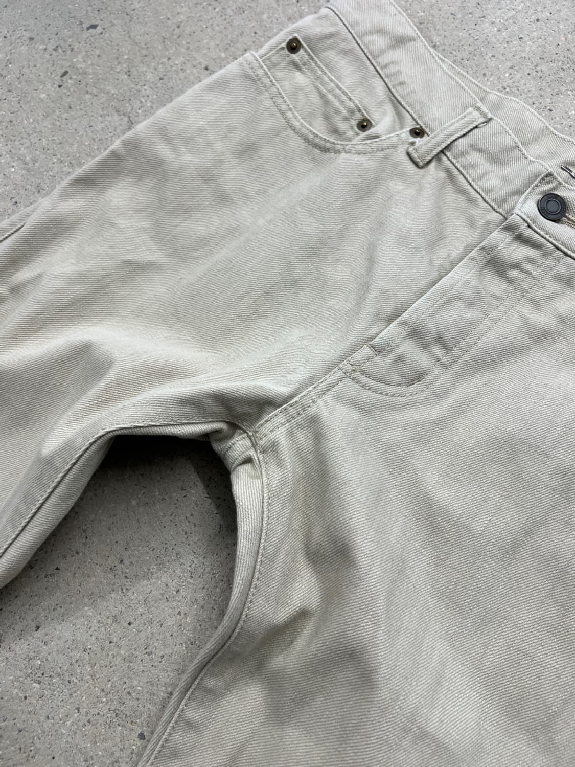 생로랑 13SS D01 라이트베이지 슬림진 상품이미지5