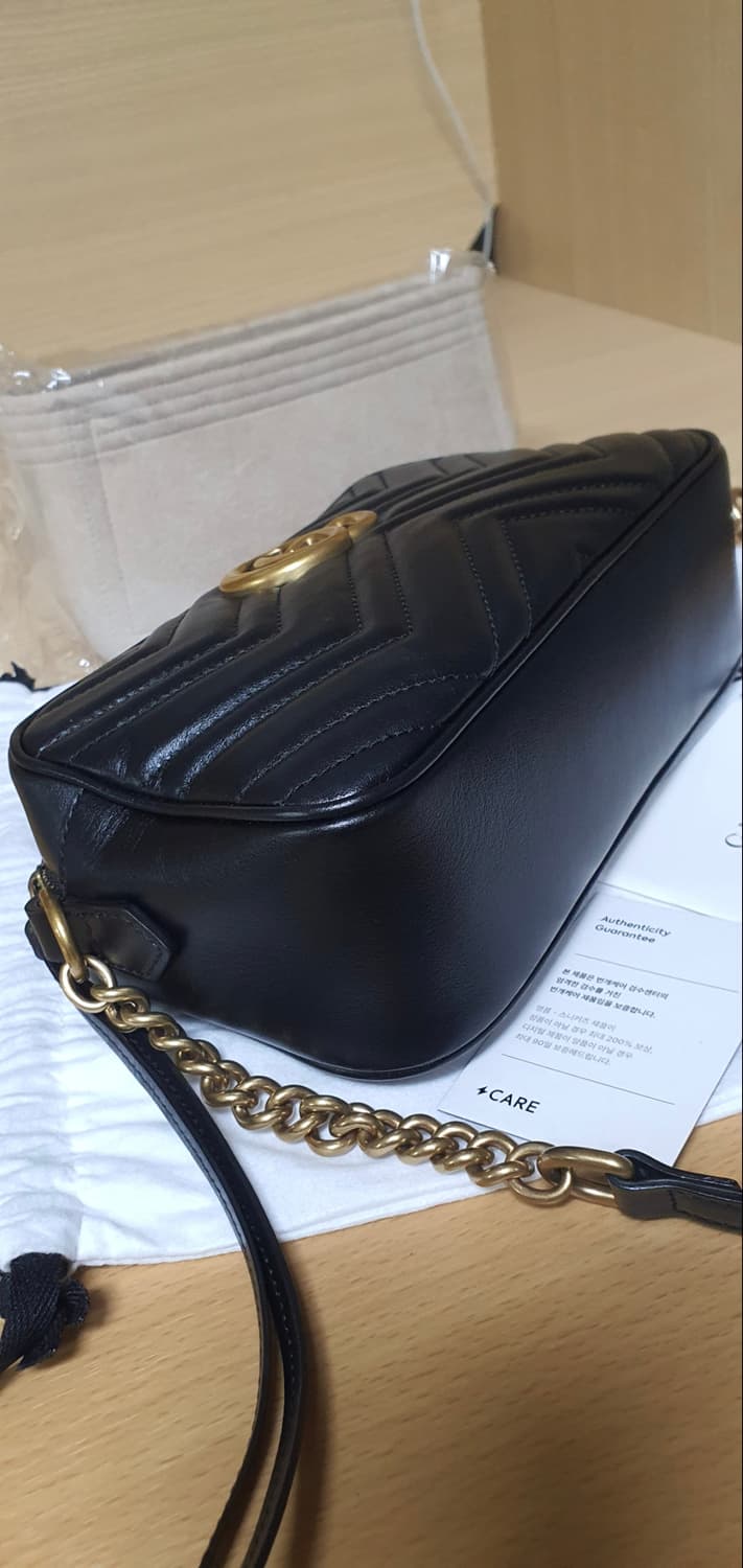 구찌 마틀라세 크로스/크로스백 스몰 새상품급 정품(감정서O) 상품이미지8