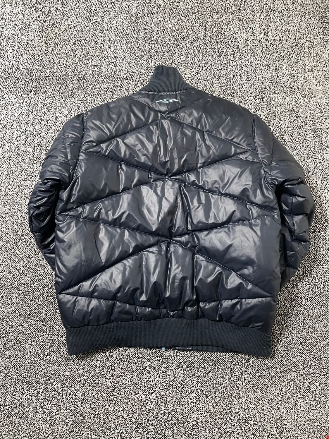 빈티지9. 엄브로 잉글랜드 국대 올드스쿨 쓰리라이언 경량 패딩 푸퍼 상품이미지3