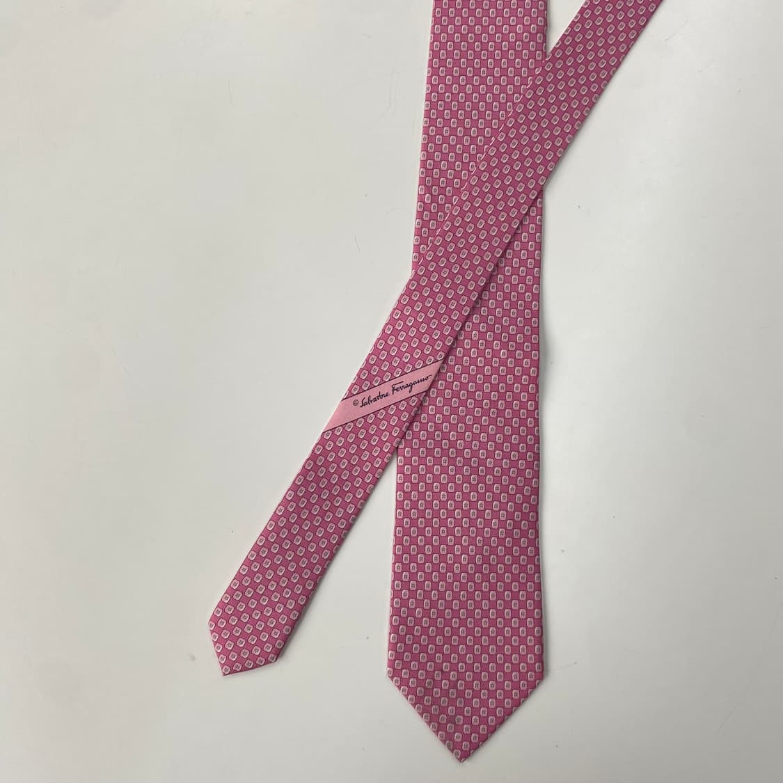 페레가모(Ferragamo) 넥타이 정품명품 7.8cm 상품이미지2