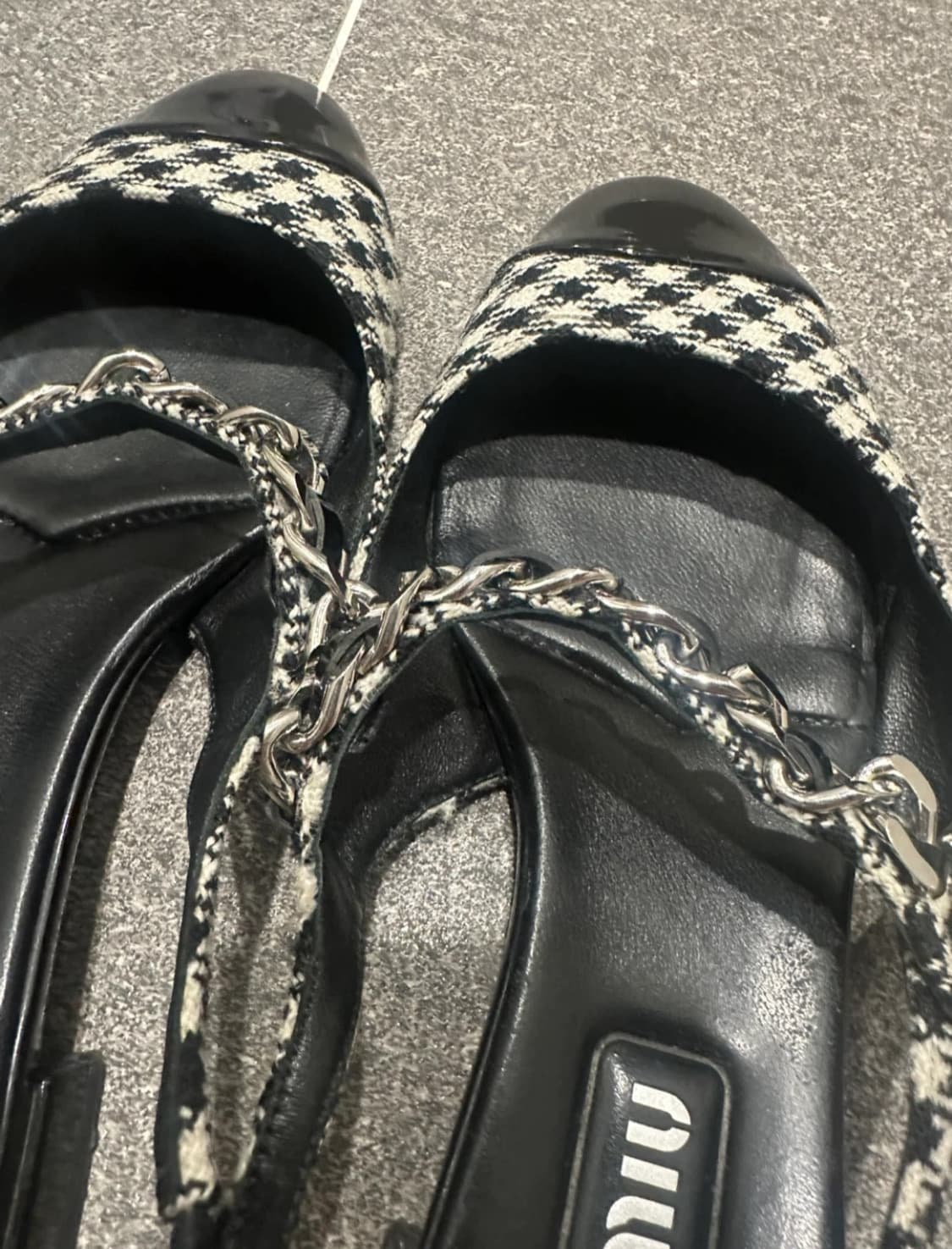 미우미우 37 깅엄 체크 발레리나 슬링백 상품이미지9