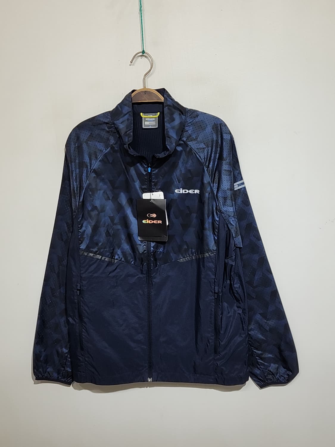 (L) 아이더 바람막이 점퍼 패턴 아웃도어 윈드자켓  상품이미지1