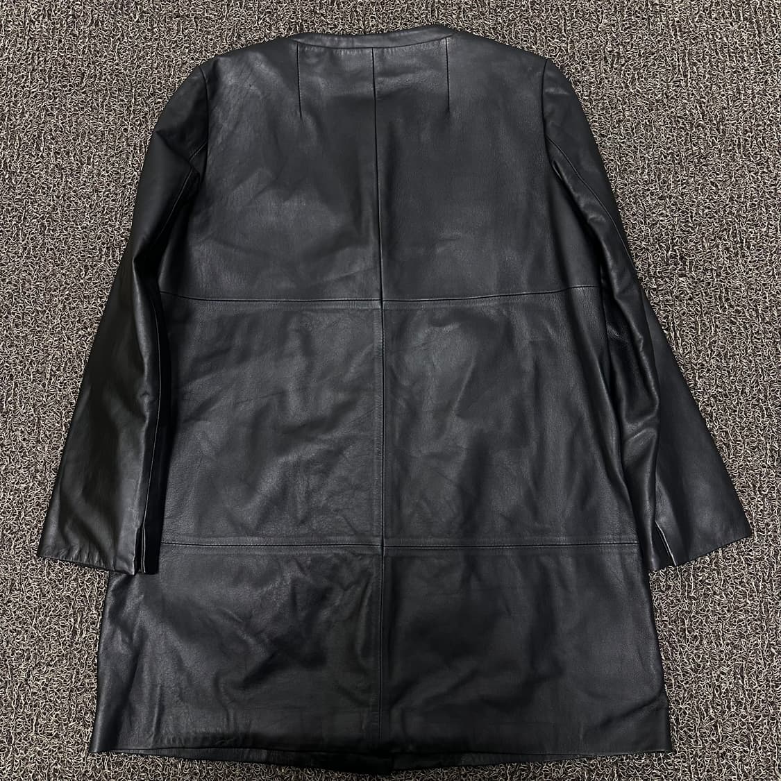 데무 박춘무 여성 양가죽 롱코트 블랙 85사이즈 상품이미지4