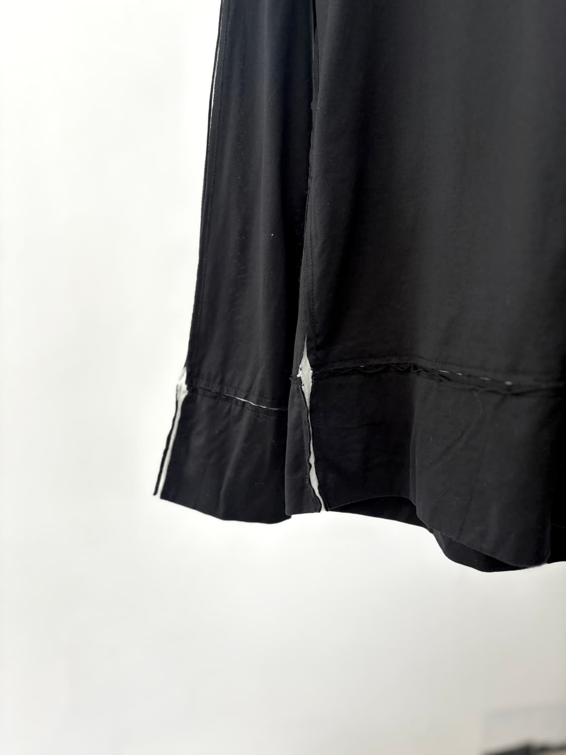 폴스미스 미니멀 블랙 롱슬리브 티셔츠 상품이미지4