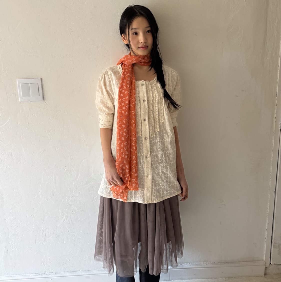 인앤양인하모니 모모 블라우스 아이보리 상품이미지2