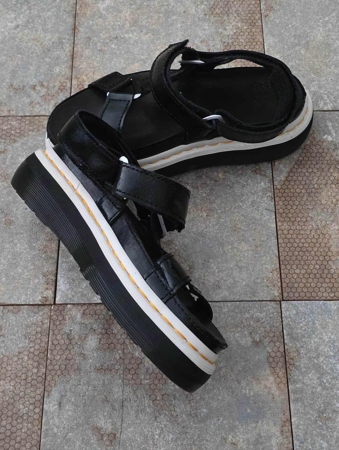 (220)닥터마틴 ltt 블랙 샌들  상품이미지6