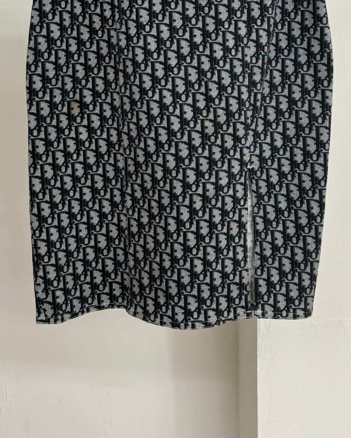 크리스찬 디올 블랙 트로터 모노그램 미디 스커트 상품이미지6