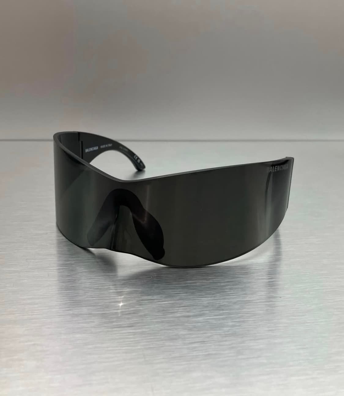 발렌시아가 선글라스 구해요 상품이미지1