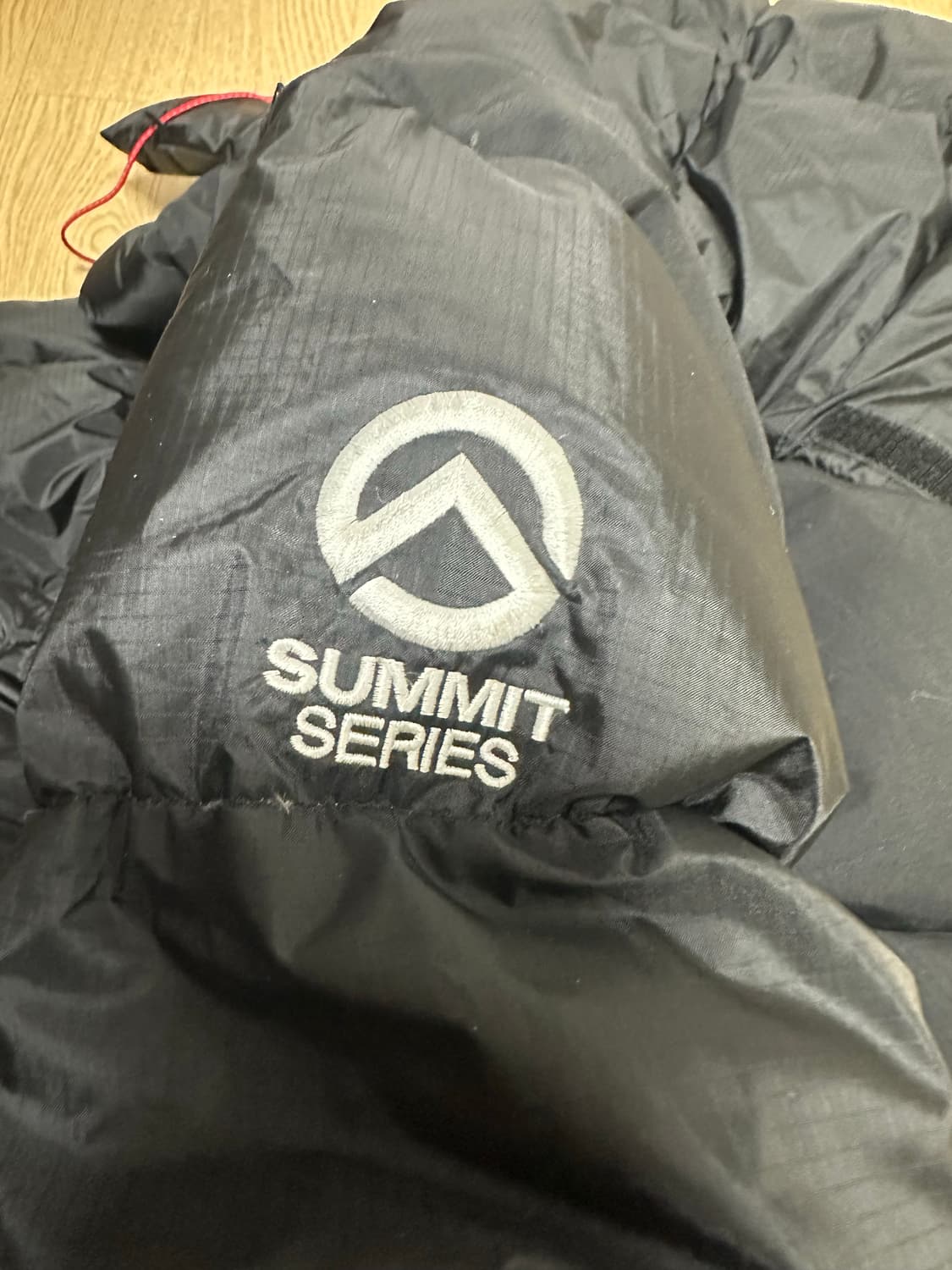 노스페이스 써밋 발토르 패딩 2025 상품이미지9