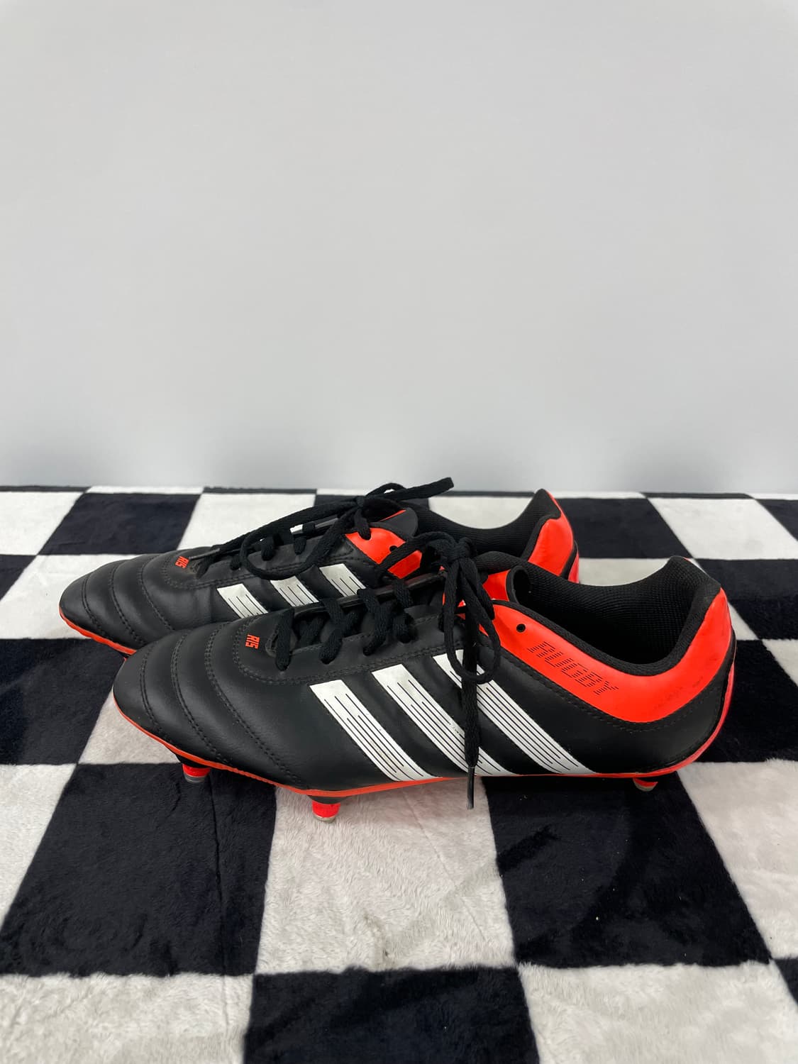 563) 아디다스 R15 TRX SG 축구화 280mm 상품이미지3