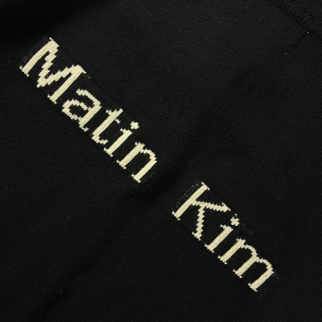 Matin kim  마뗑킴 스펠 포인트 블랙 니트 집업   상품이미지6