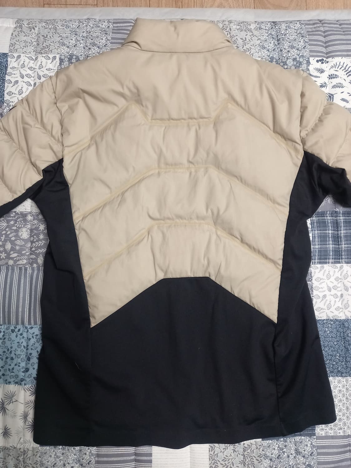 살레와 경량패딩 회이드/블랙  XL 상품이미지6