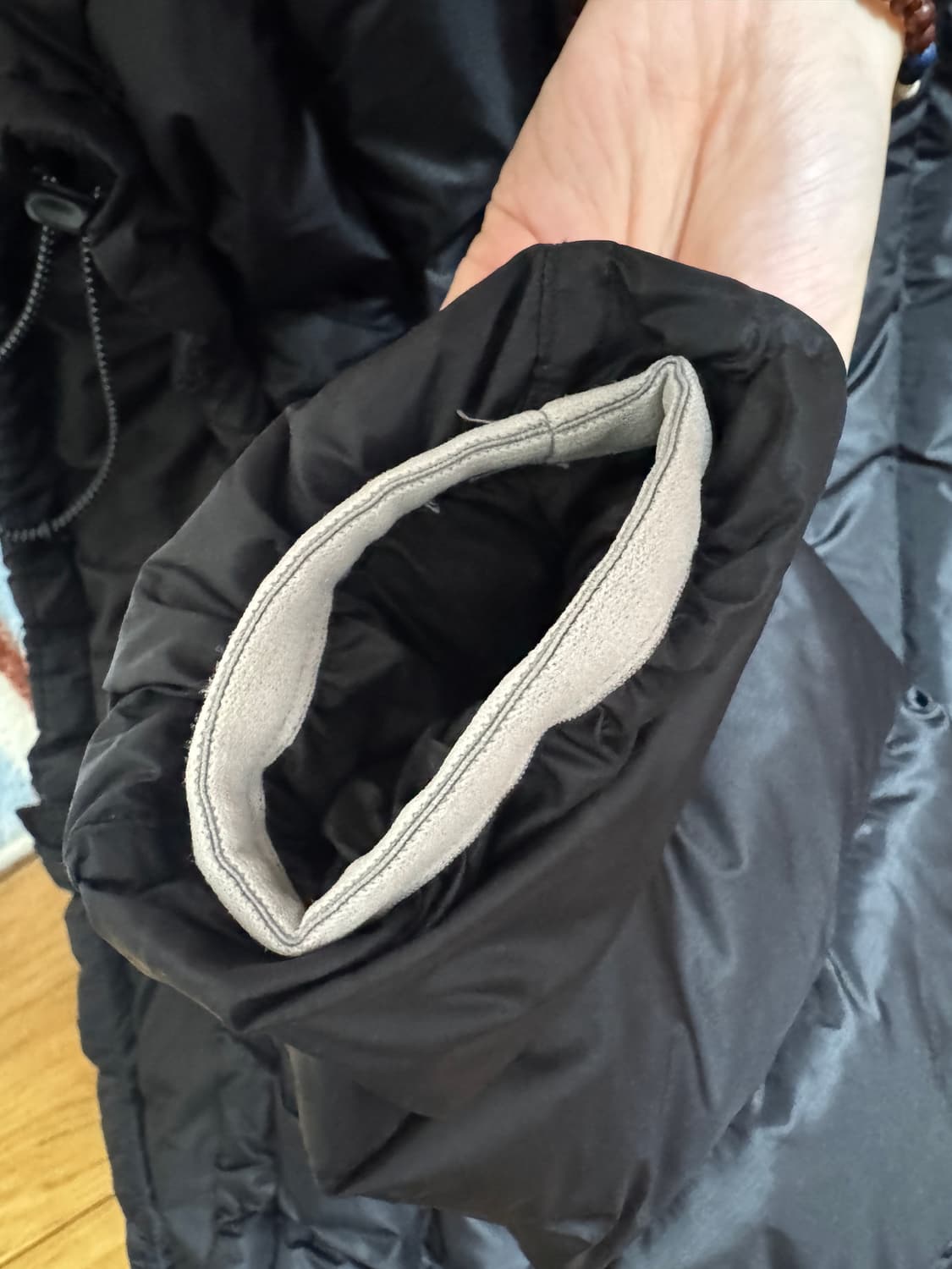 테켓 경량패딩 s사이즈 블랙 상품이미지5