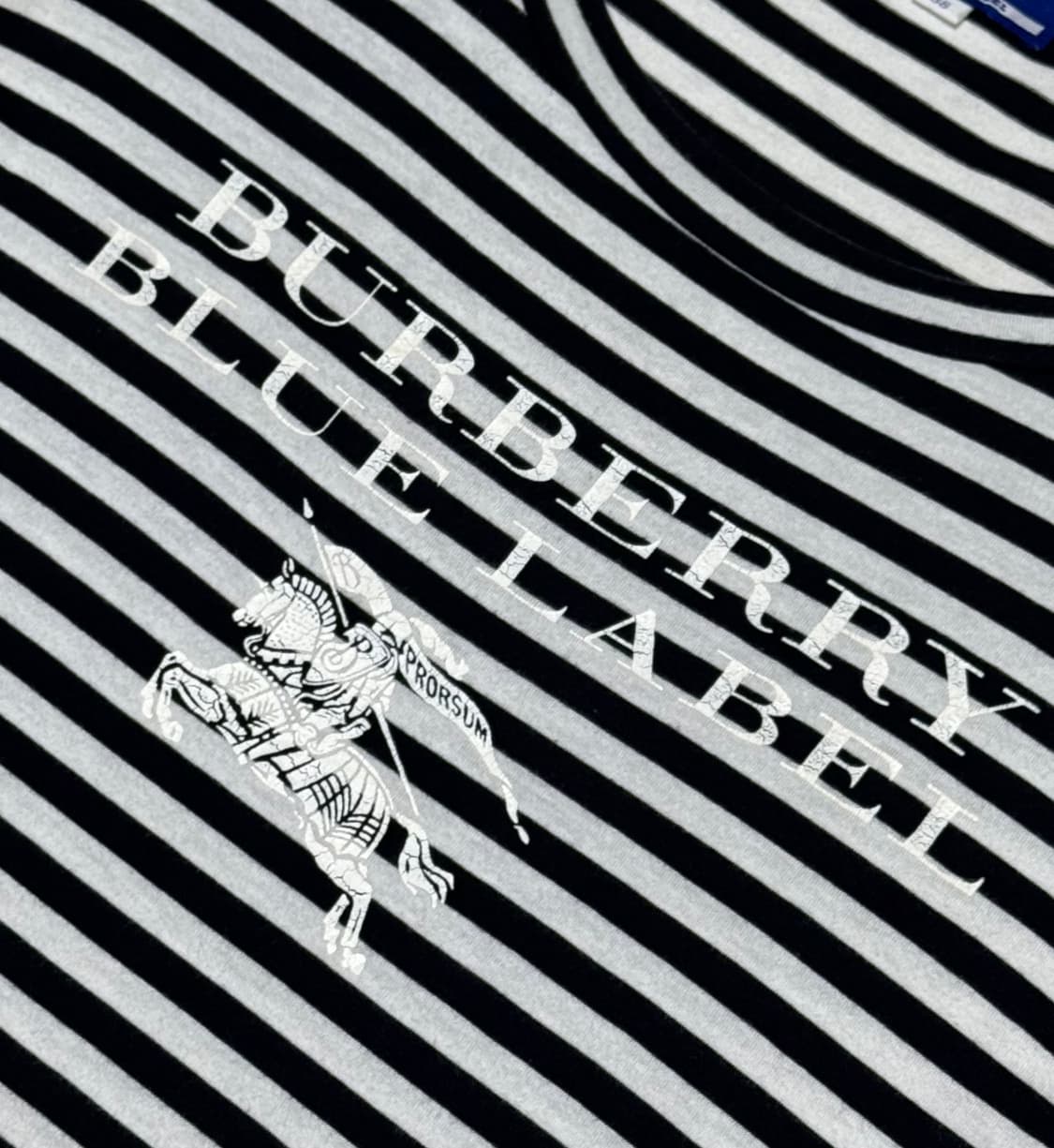 Burberry 버버리 블루라벨 스트라이프 빅로고 프린팅 반팔 상품이미지6