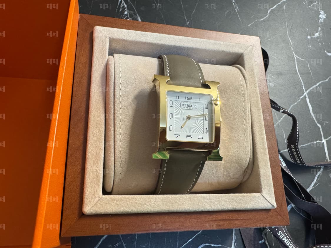 에르메스 H아워 금장 라지 시계 워치 상품이미지3