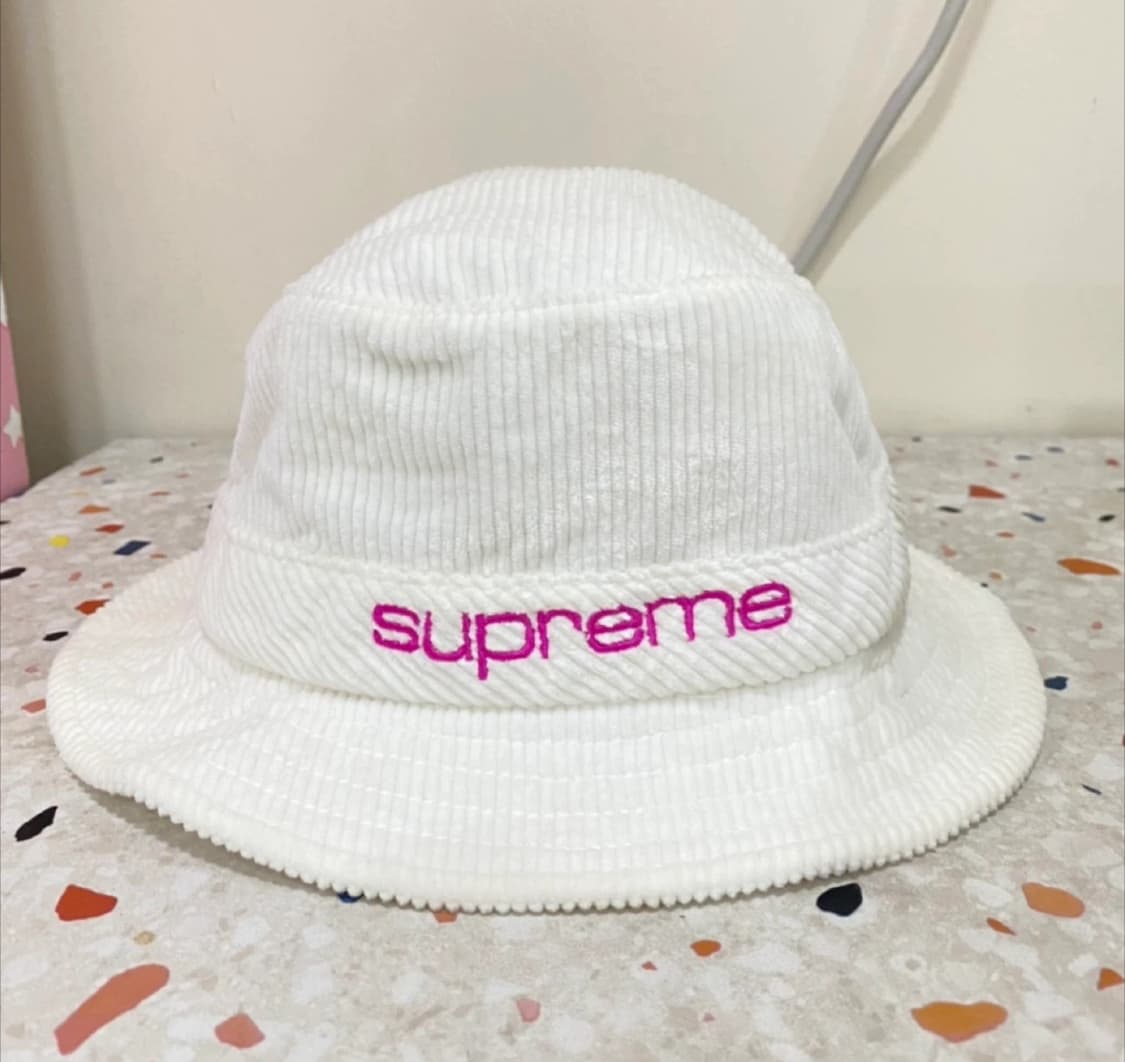 슈프림 버킷햇 상품이미지1