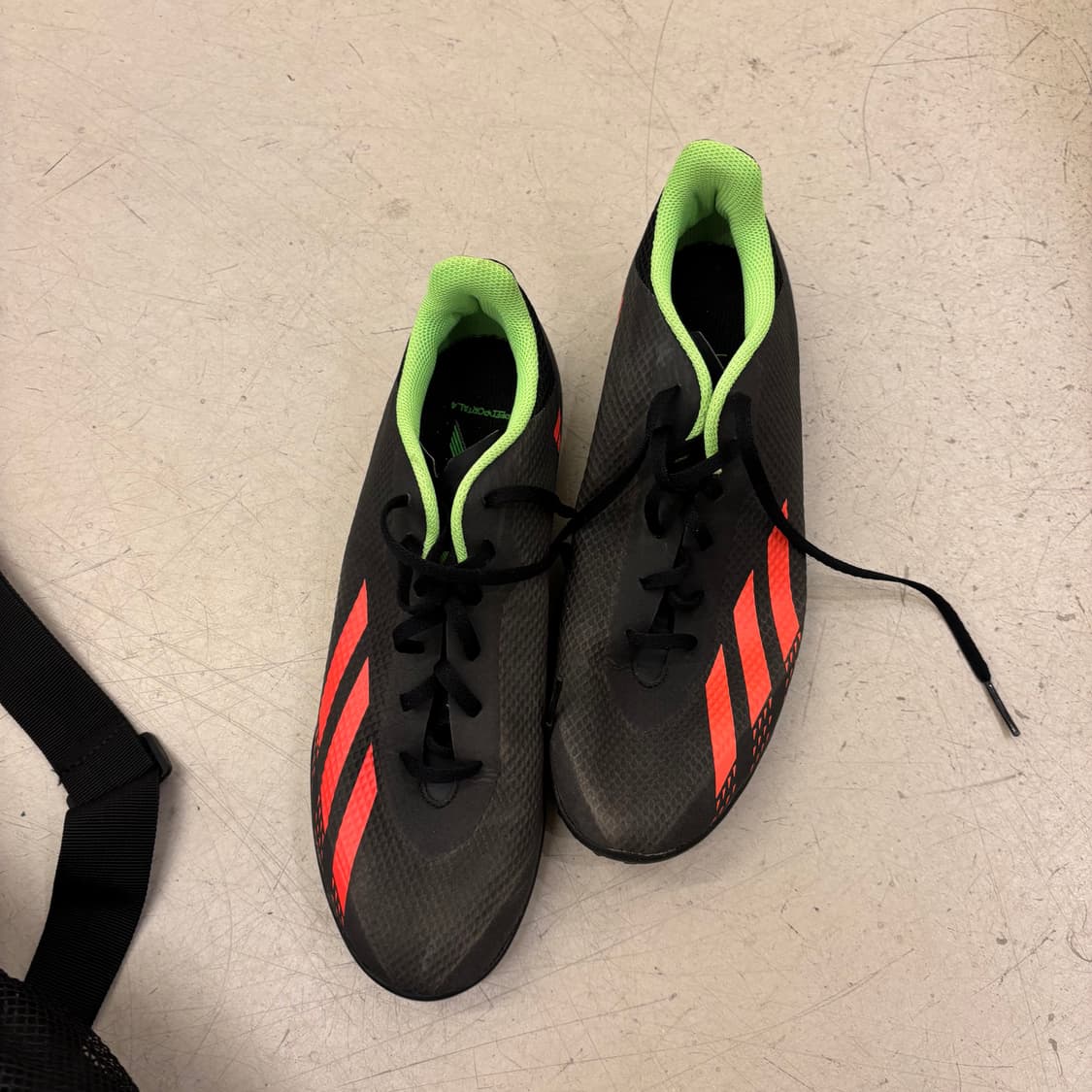 아디다스 x 스피드포탈 풋살화 상품이미지1