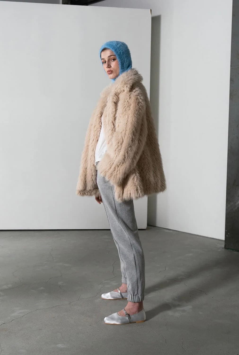 320쇼룸 에코 퍼자켓 eco fur jacket 상품이미지1