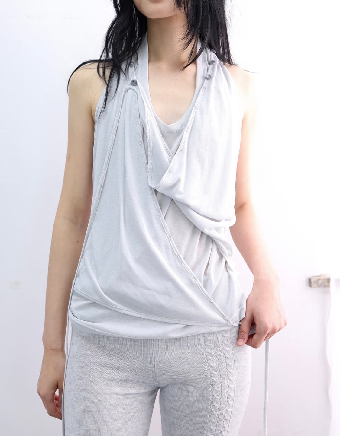 Ulika Sanctus Halter Wrap Sleeveless  상품이미지2
