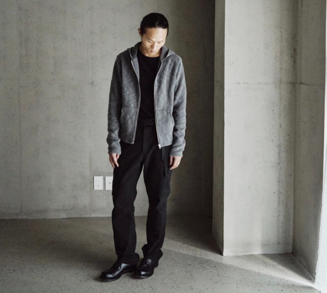 모노프리베 텍스쳐 후드집업 그레이 3사이즈 팝니다 상품이미지2