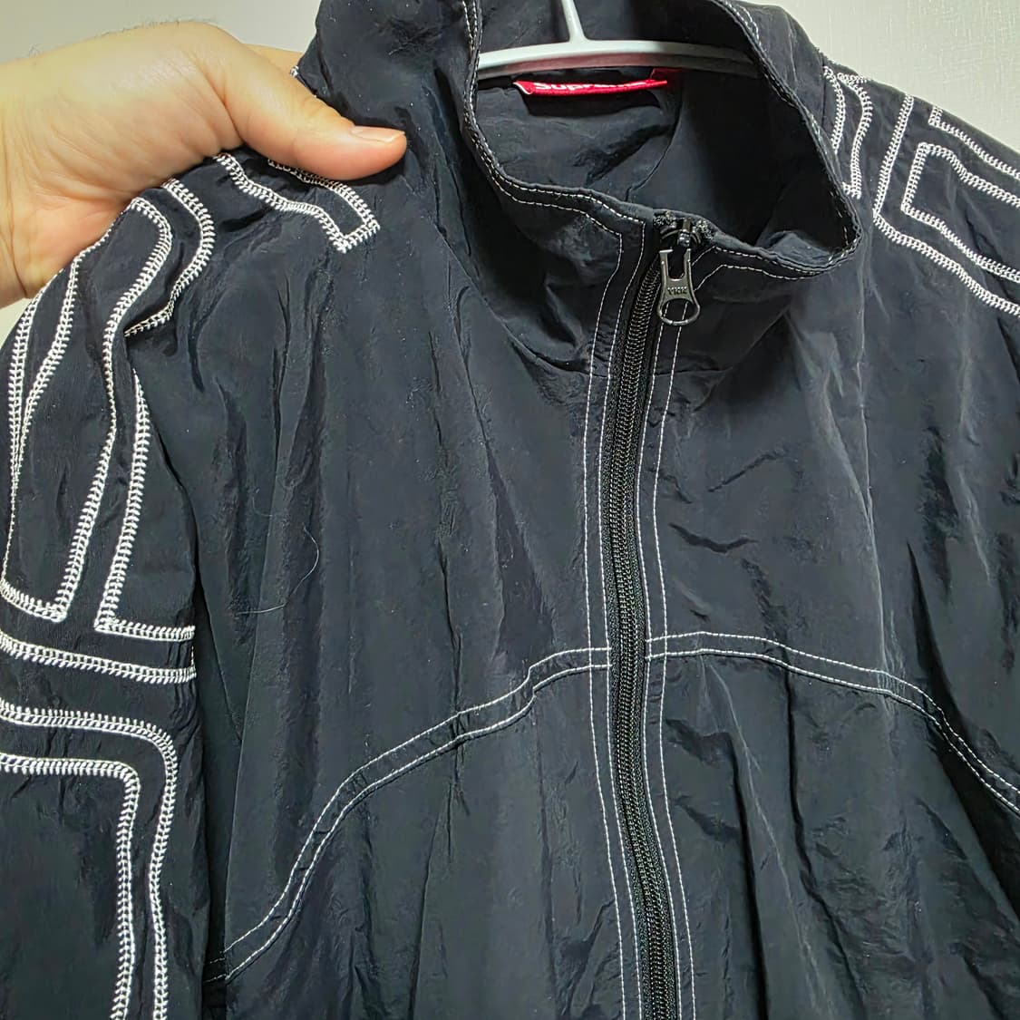 슈프림 25ss 스펠아웃 자수 트랙자켓 블랙 M사이즈 상품이미지9