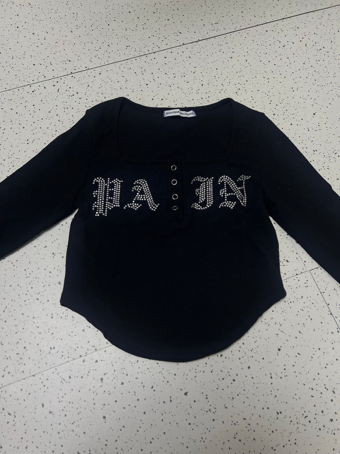 스키즘인듀싱 PAIN RHINESTONE TOP 크롭 롱슬리브 상품이미지2