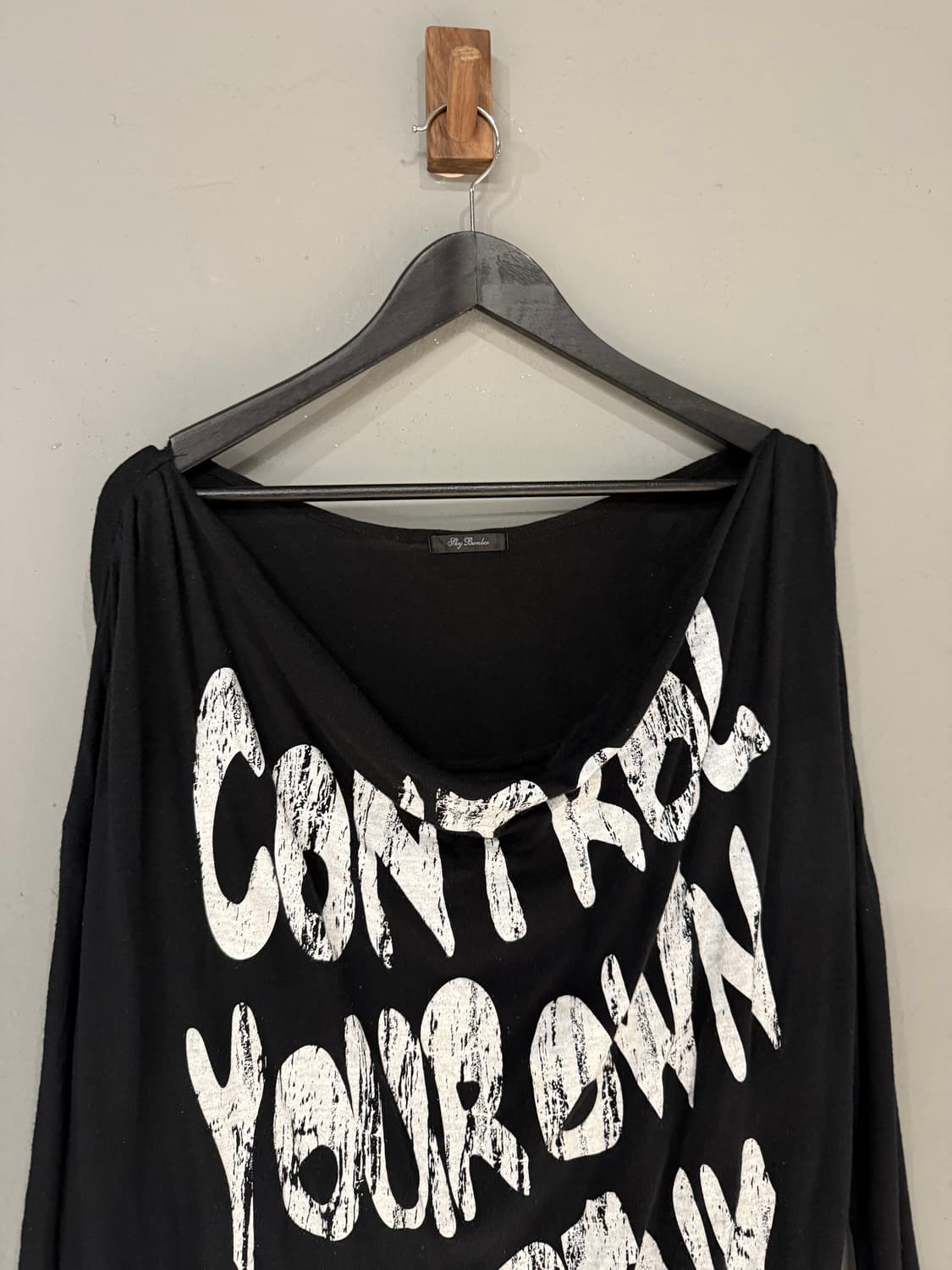 draped detail lettering long sleeve 상품이미지7