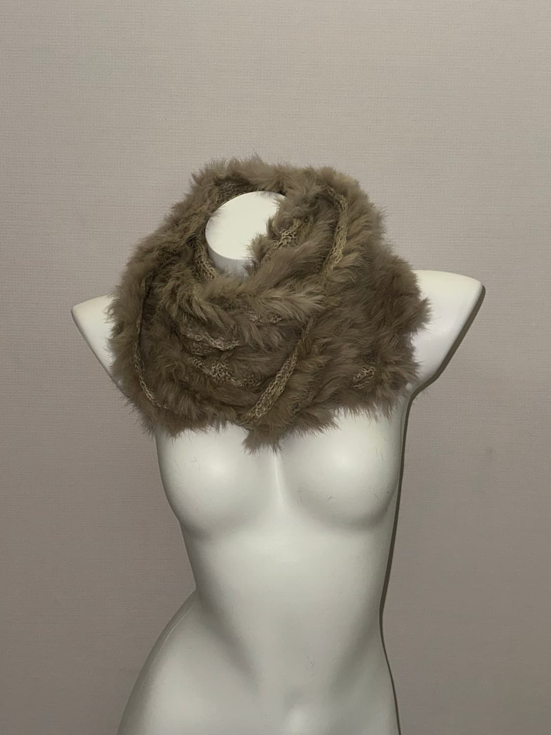 빈티지 베이지 퍼 니트 머플러  상품이미지3