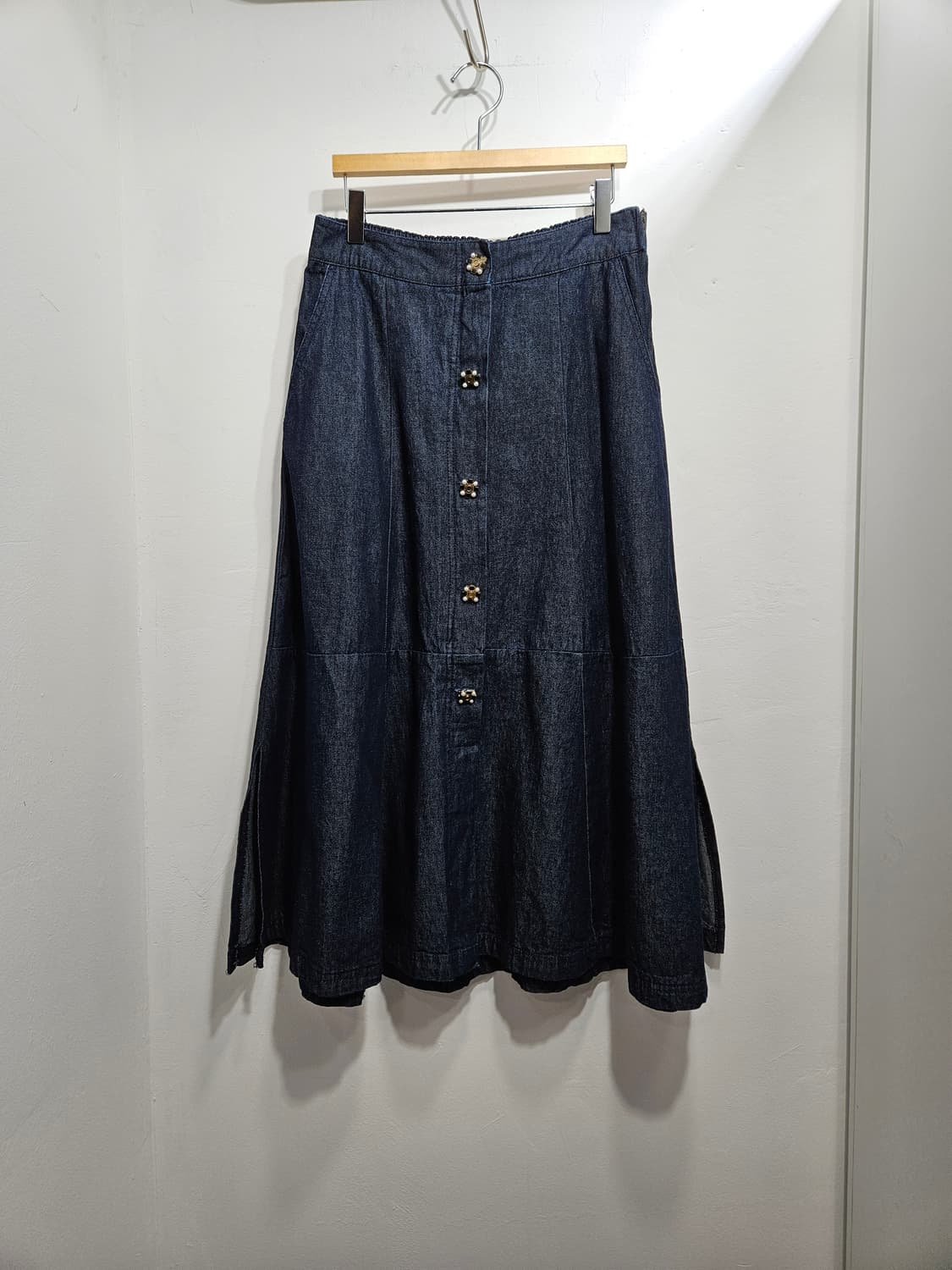 까사렐(cacharel) 슬릿 A라인 데님 스커트 상품이미지1