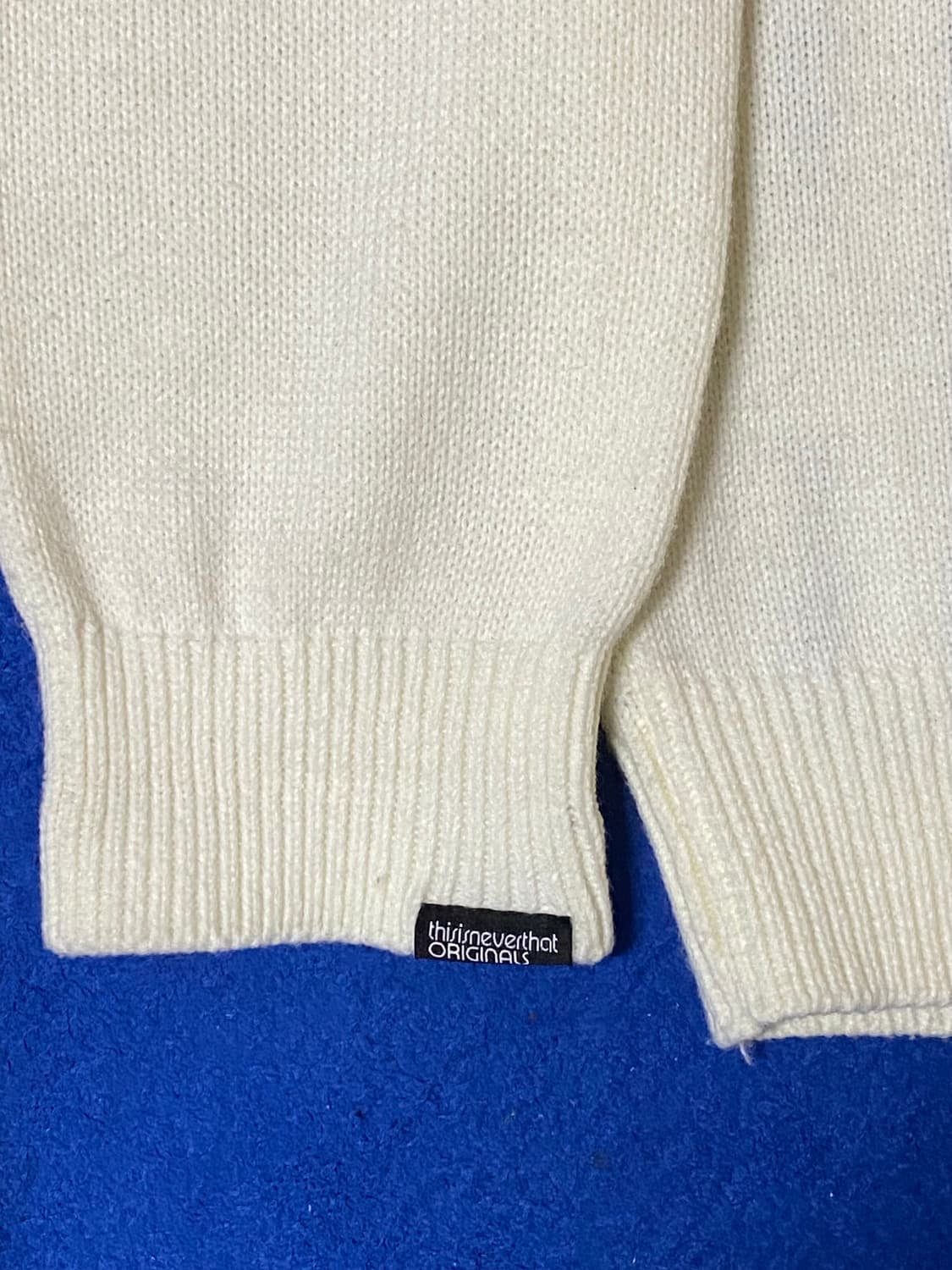 디스이즈네버댓 체인 폴로 집업 니트 L 상품이미지6