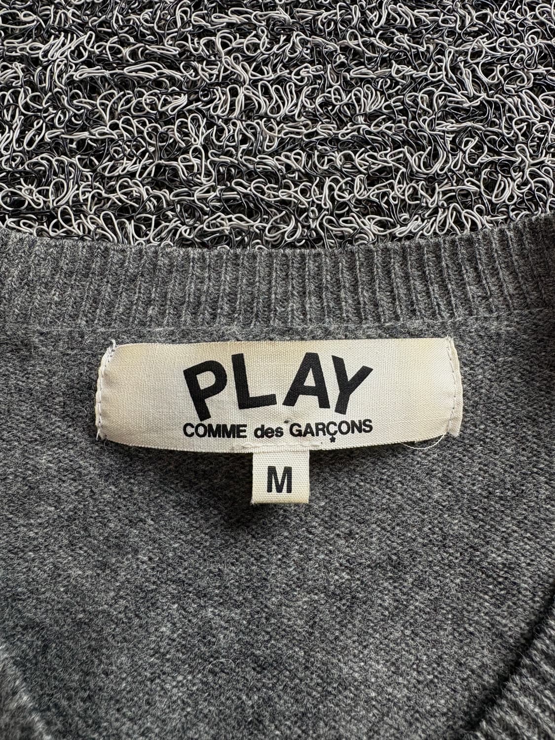 꼼데가르송 플레이 골드 하트 와펜 울 가디건 3965 상품이미지5