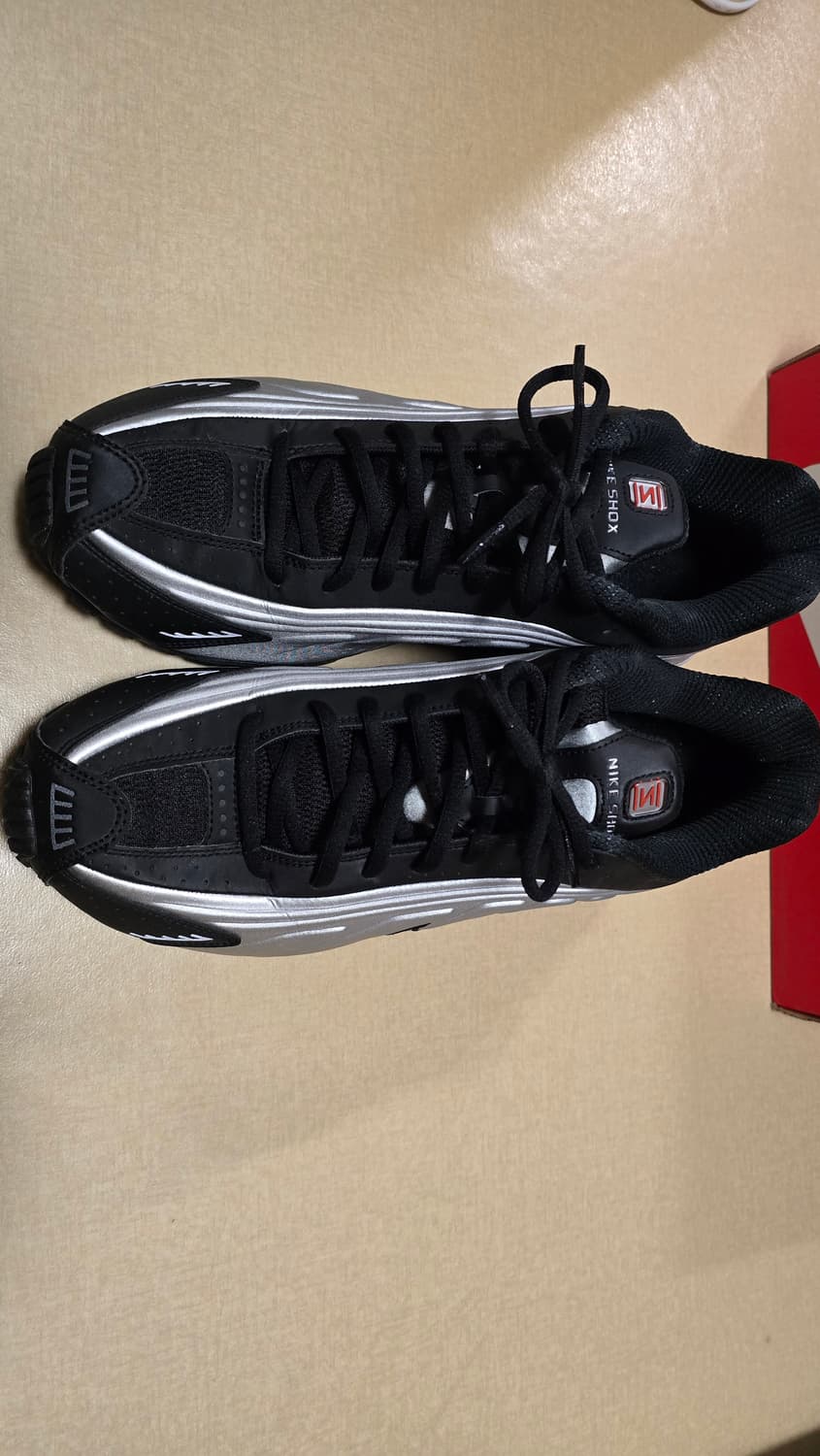 나이키 샥스R4 블랙/실버 280 상품이미지5