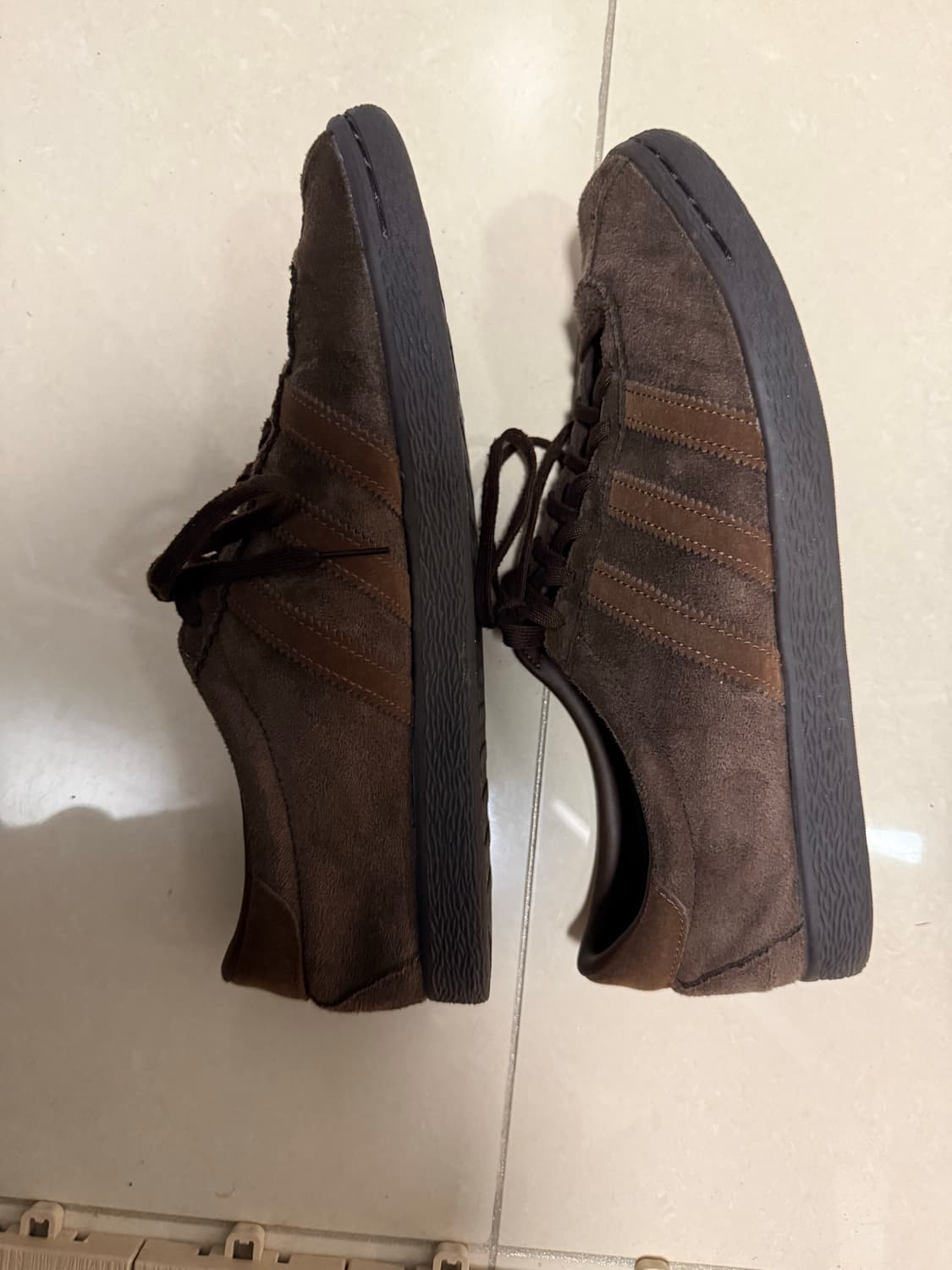 아디다스 토바코 그루엔 다크 브라운 상품이미지4