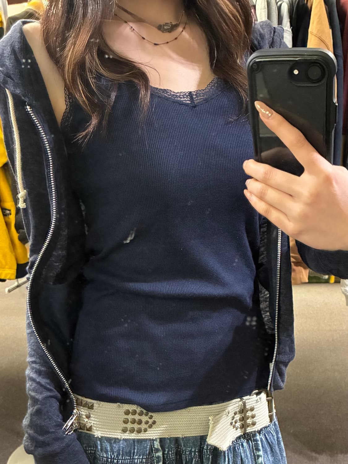 M)유니클로 일본 빈티지 레이스 디테일 남색 나시 슬리브리스 상품이미지1