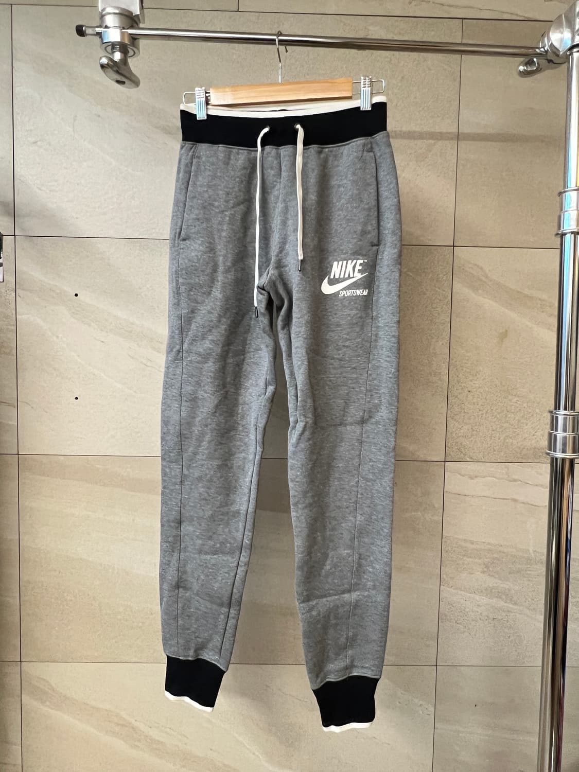 [XS/24~26] [새제품] 핏 예쁜 나이키 조거 팬츠 (택 포함) 상품이미지1