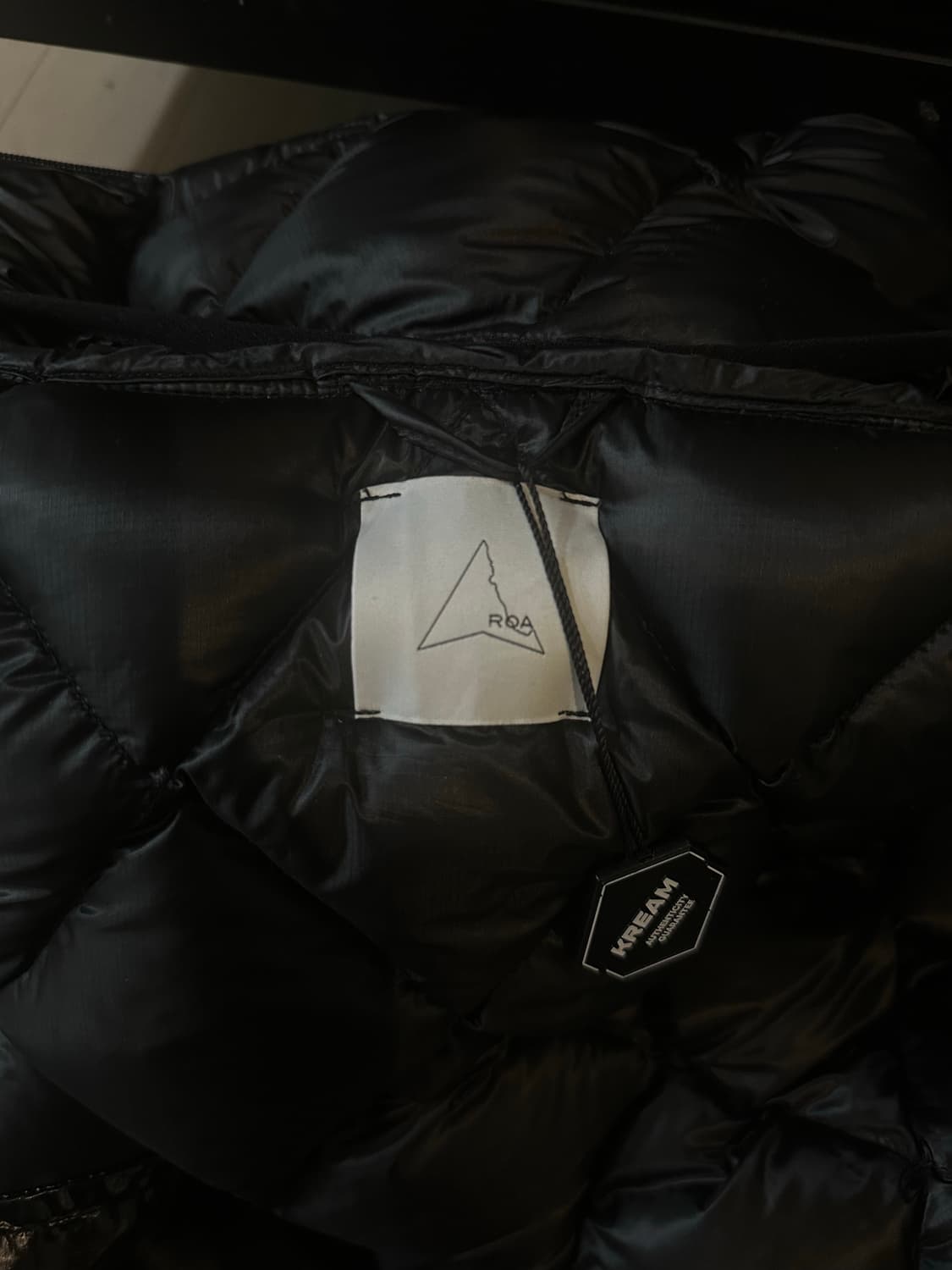 로아하이킹 패딩 블랙 상품이미지6