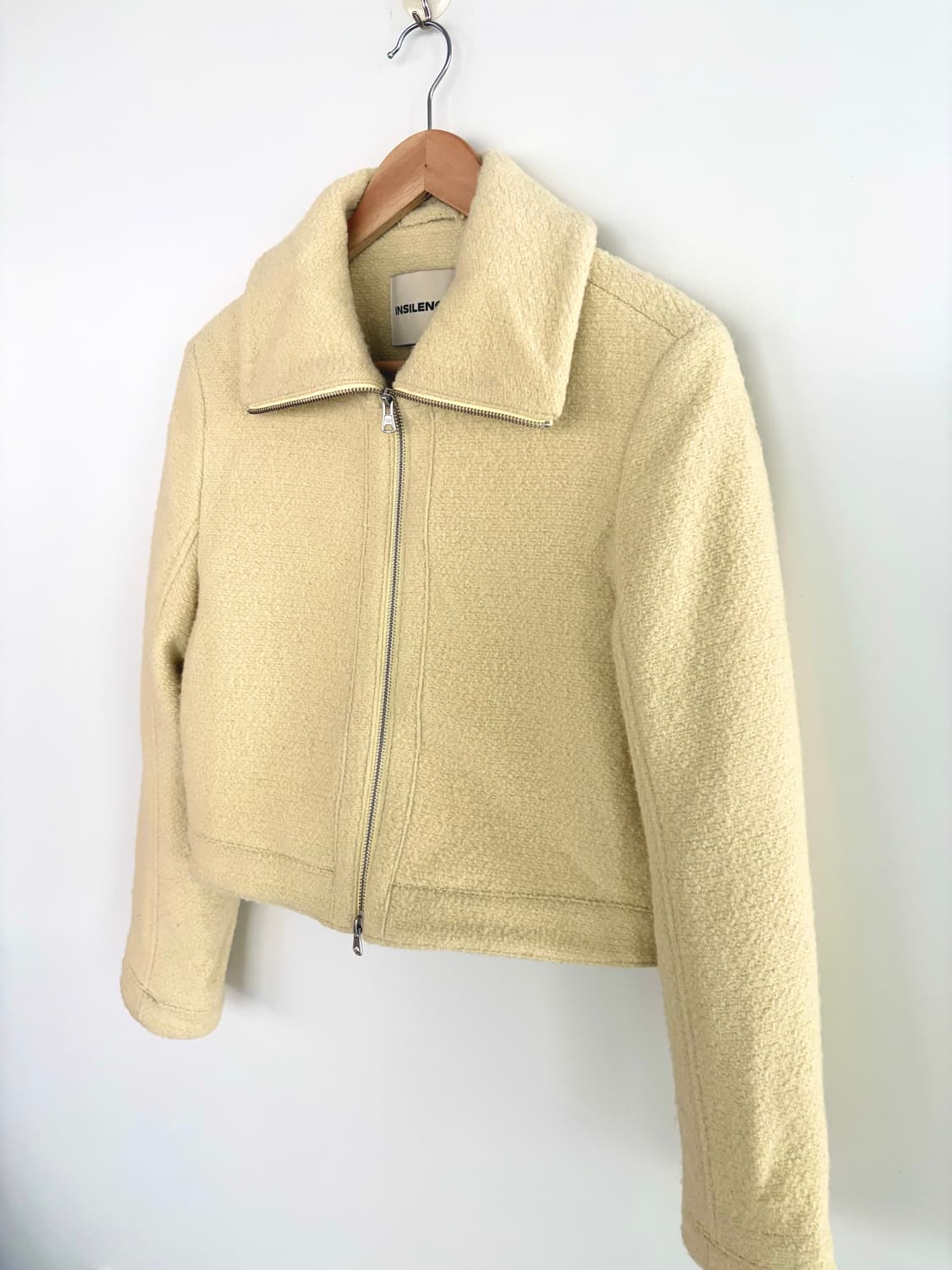 인사일런스 자켓 상품이미지4