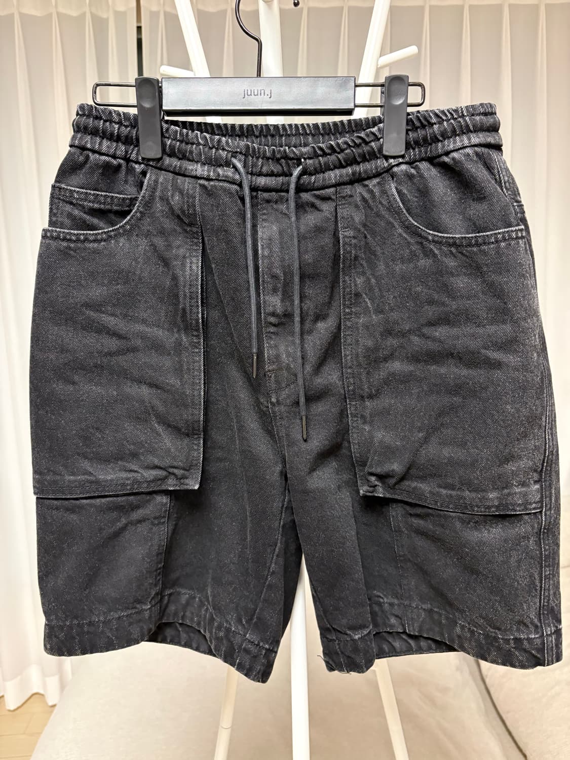 준지 23SS 아웃포켓 흑청반바지(사이즈 46) 상품이미지1