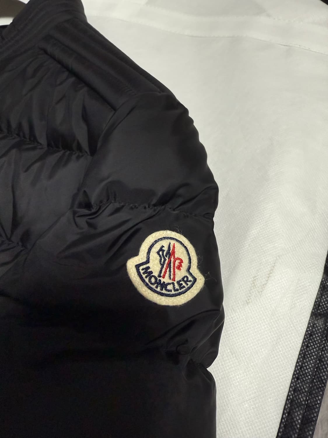 몽클레어 아미오 5사이즈 상품이미지2