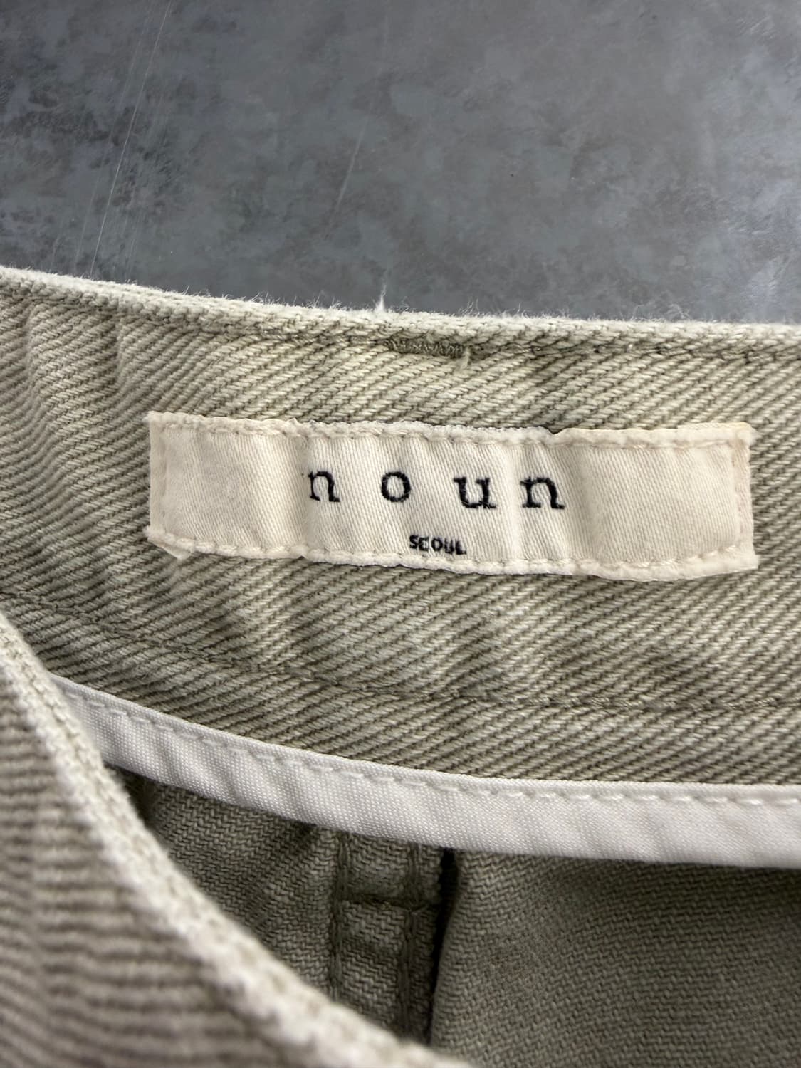 Noun chino two-tuck pants 0 상품이미지6