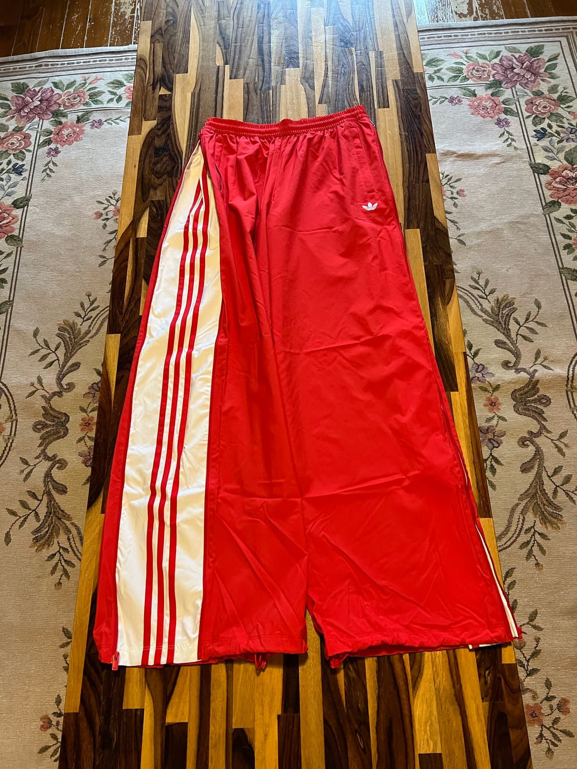 아디다스 아딜레늄 시즌 3 트랙 조거 팬츠 (실착 1회) 상품이미지2