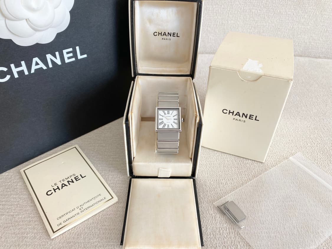 샤넬 마드모아젤 23mm 스몰 사이즈 스틸 쿼츠 상품이미지2