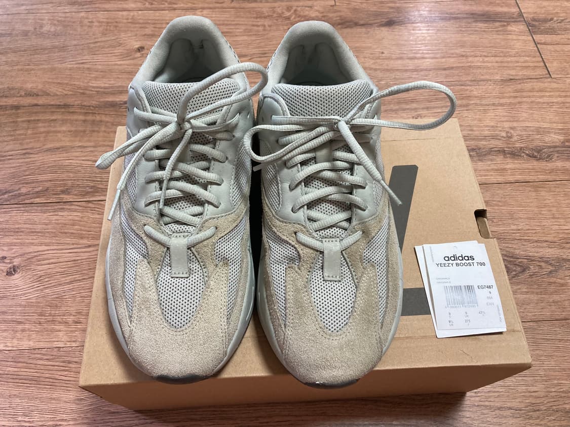 [275] 아디다스 YEEZY 이지 부스트 700 / 솔트 상품이미지1